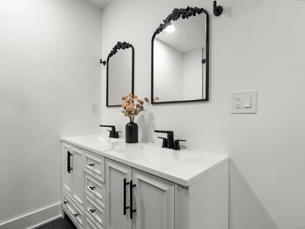 47 Primrose Drive, Trumbull CT 06611