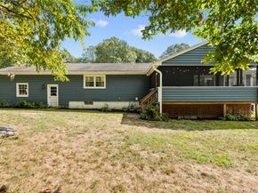 47 Primrose Drive, Trumbull CT 06611