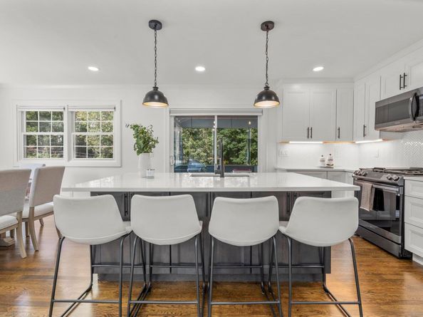 47 Primrose Drive, Trumbull CT 06611