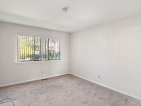 81 Lance Circle 81, Bridgeport CT 06606
