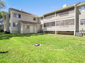 81 Lance Circle 81, Bridgeport CT 06606