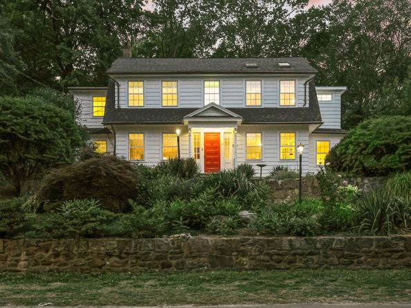 23 Bettswood Road, Norwalk CT 06851
