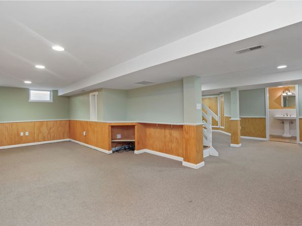 23 Bettswood Road, Norwalk CT 06851