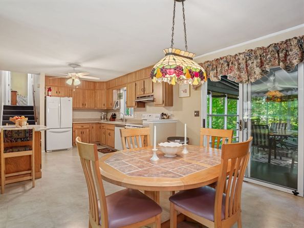 48 Pomona Road, Trumbull CT 06611