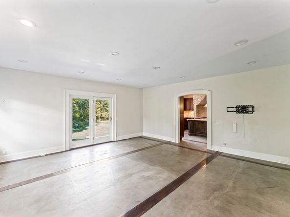 15 Mountain View Drive, Weston CT 06883