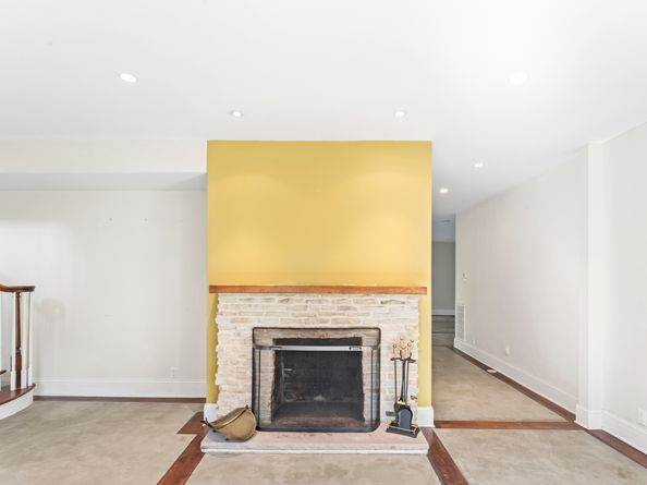 15 Mountain View Drive, Weston CT 06883