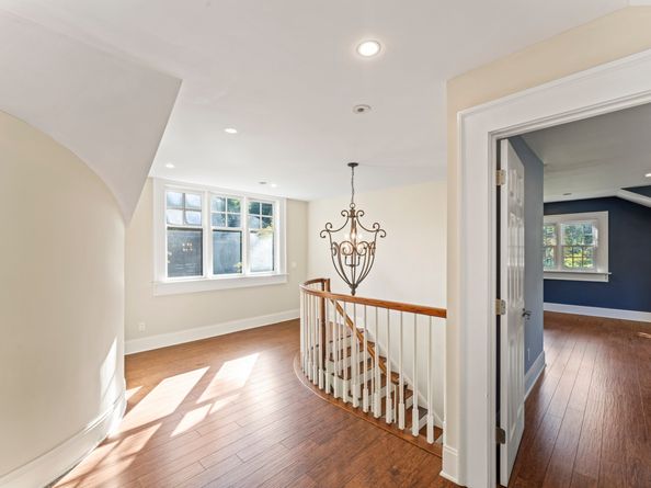 15 Mountain View Drive, Weston CT 06883