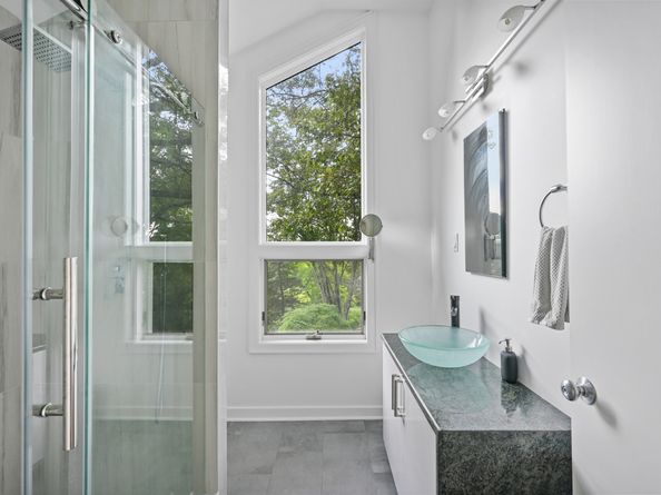 61 Marchant Road, Redding CT 06896