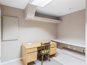 1702 Pinnacle Way 1702, Danbury CT 06811