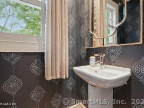 29 Griffith Road, Greenwich CT 06878