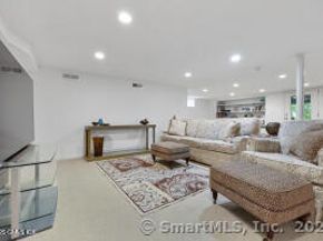 29 Griffith Road, Greenwich CT 06878