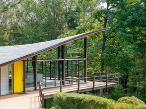 44 Benedict Hill Road, New Canaan CT 06840