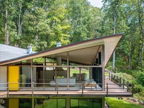 44 Benedict Hill Road, New Canaan CT 06840
