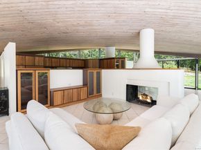 44 Benedict Hill Road, New Canaan CT 06840
