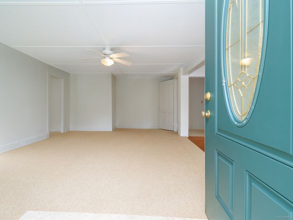 35 Ramapoo Road, Ridgefield CT 06877