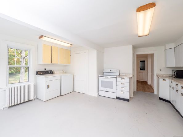 35 Ramapoo Road, Ridgefield CT 06877