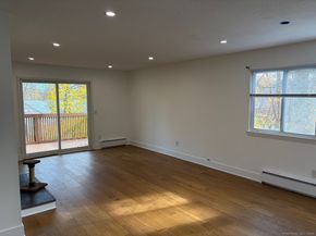 8 Ann Drive APT B, Danbury CT 06810