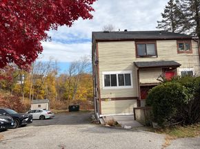 8 Ann Drive APT B, Danbury CT 06810