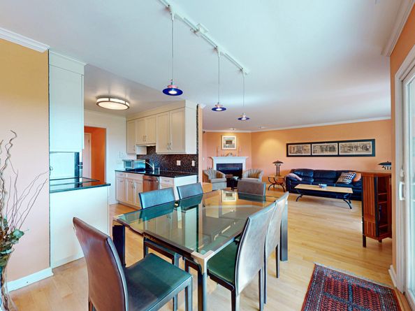 61 Seaview Avenue APT 55, Stamford CT 06902