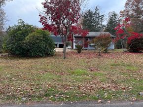 5 Shepaug Road, Newtown CT 06482