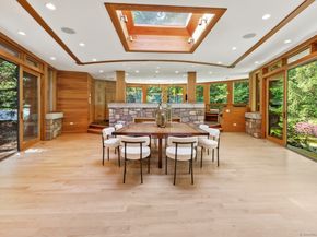 22 Father Peters Lane, New Canaan CT 06840