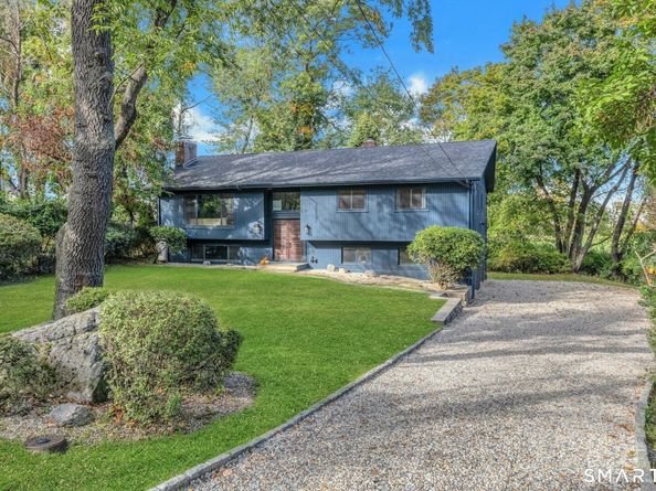 6 Splitrock Road, Norwalk CT 06854