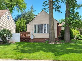 792 Kingsland Avenue, Ridgefield NJ 07657