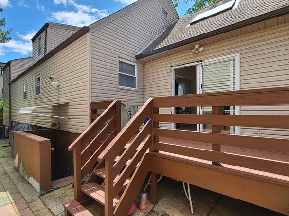 792 Kingsland Avenue, Ridgefield NJ 07657