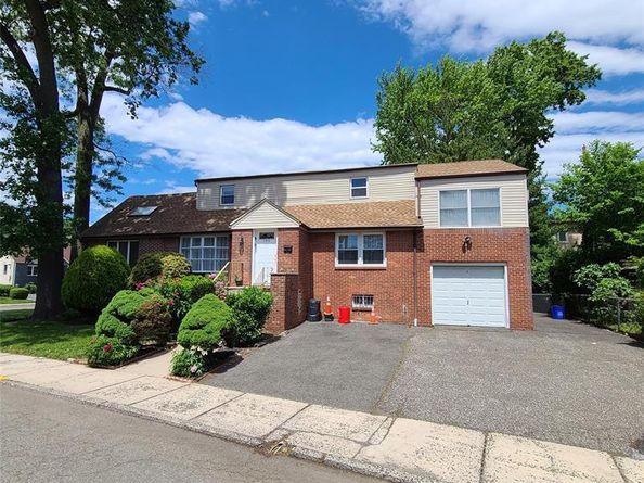792 Kingsland Avenue, Ridgefield NJ 07657