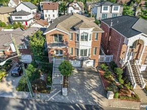 1044 Fairview Lane, Fort Lee NJ 07024