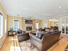 1044 Fairview Lane, Fort Lee NJ 07024