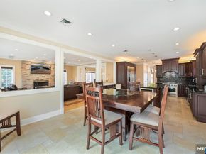 1044 Fairview Lane, Fort Lee NJ 07024