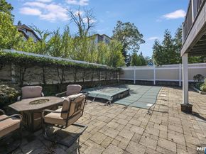1044 Fairview Lane, Fort Lee NJ 07024