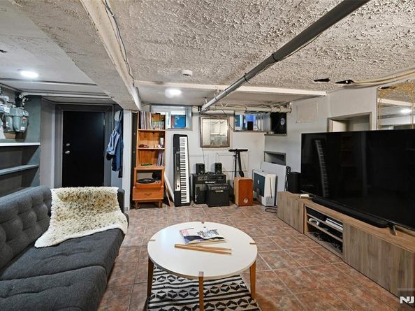704 Garden Street, Hoboken NJ 07030