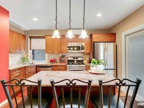 1130 Edgewood Lane, Fort Lee NJ 07024