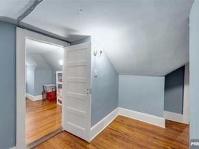 1130 Edgewood Lane, Fort Lee NJ 07024