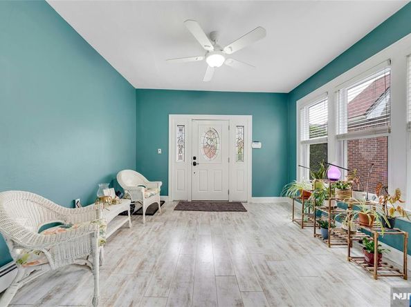 1130 Edgewood Lane, Fort Lee NJ 07024