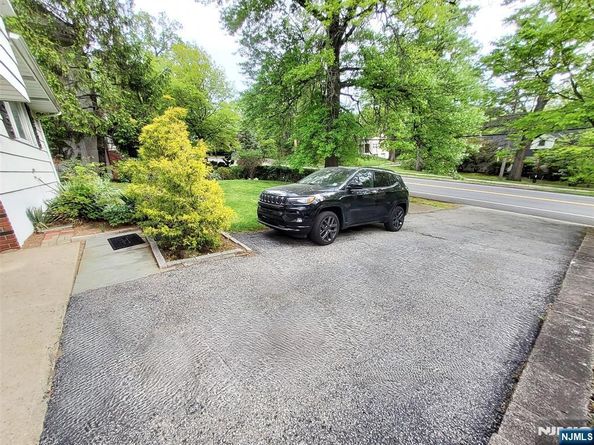 485 E Palisade Avenue, Englewood Cliffs NJ 07632