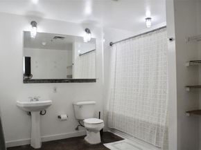 1122  Jackson Street  617, Dallas Texas 75202