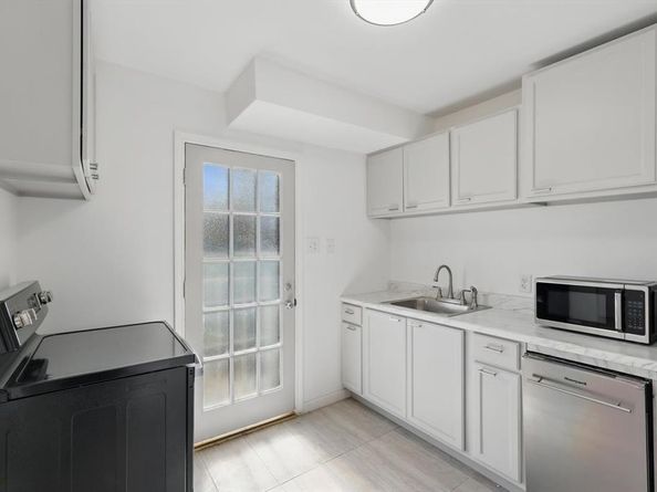 5047 N Hall Street , Dallas Texas 75235