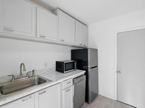 5047 N Hall Street , Dallas Texas 75235