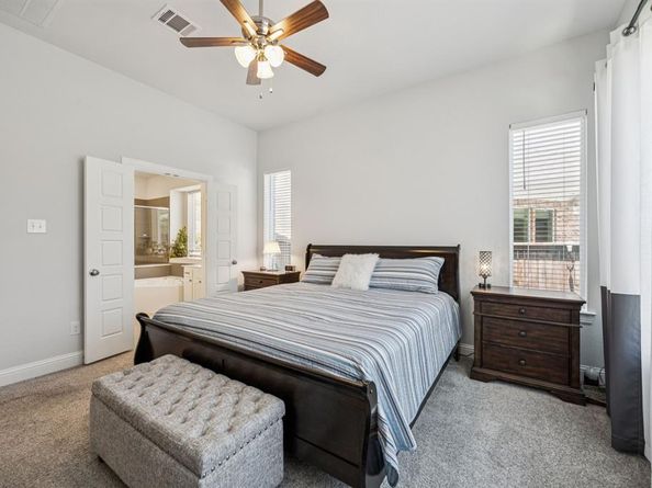 809  Nathanael Greene Court , Aubrey Texas 76227