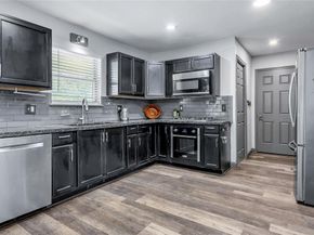 2201 N Mill Street , Lewisville Texas 75057