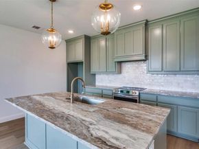 304  Ridge Drive , Justin Texas 76247