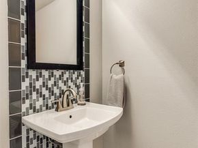 3320  Camp Bowie Boulevard  1201, Fort Worth Texas 76107