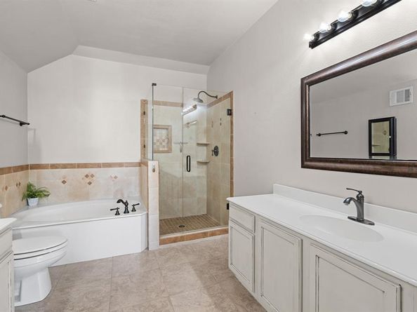 502  Connemara Court , Celina Texas 75009