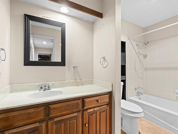 2607  Augusta Lane , Arlington Texas 76012