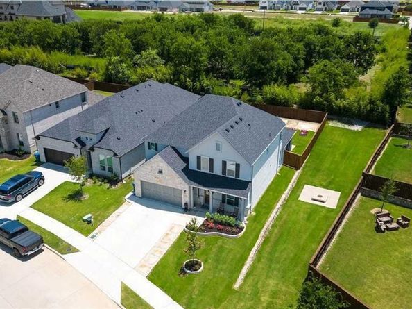 157 S Oak Drive , Oak Point Texas 75068