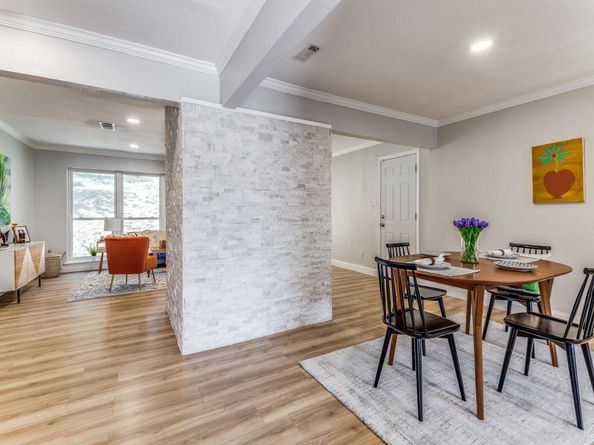 2323  Van Cleave Drive , Dallas Texas 75216