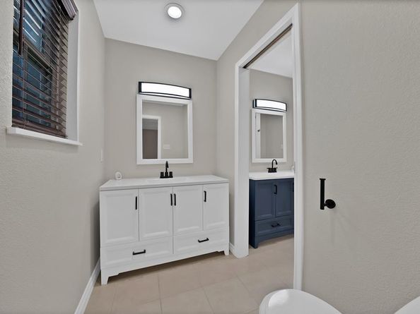 824 E Prairie View Road , Crowley Texas 76036